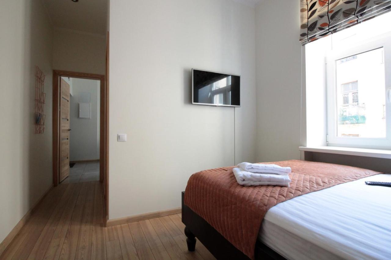 Modern Cozy 1br In Quiet Center Of