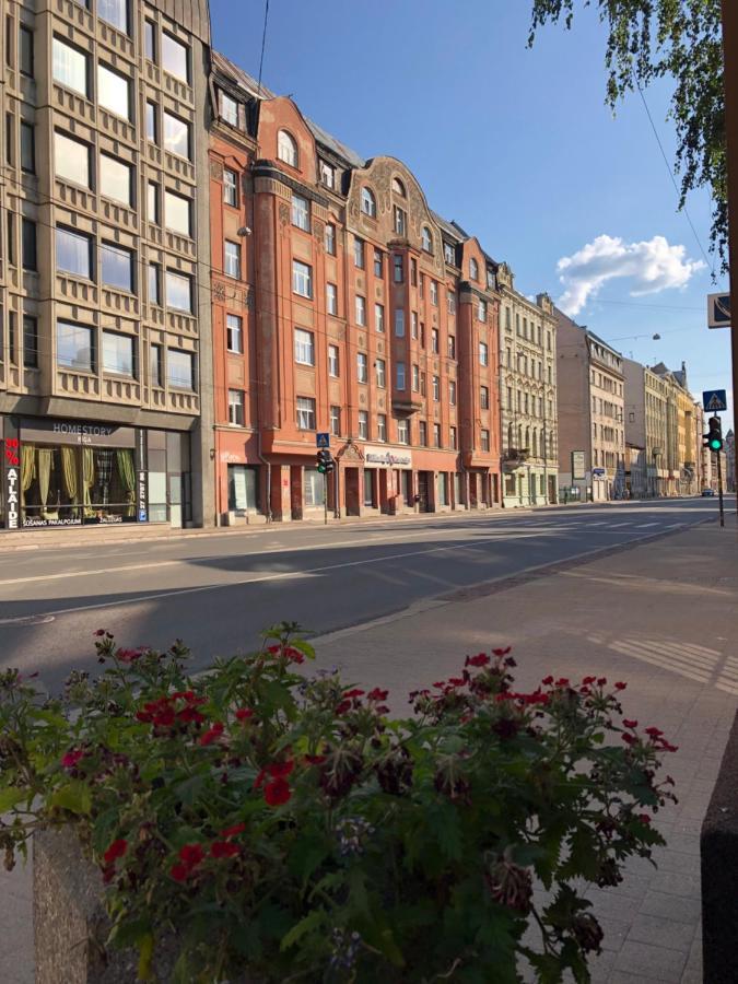 Modern Cozy 1br In Quiet Center Of Ryga